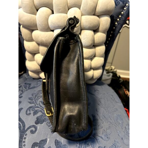 Vintage Coach Murphy Navy Crossbody Bag K7U-9930 - Picture 5 of 11